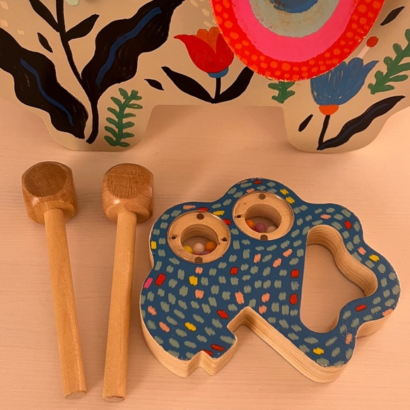 Manhattan Toy Musical Llama Wooden Toddler Toy - Picture 7 of 11